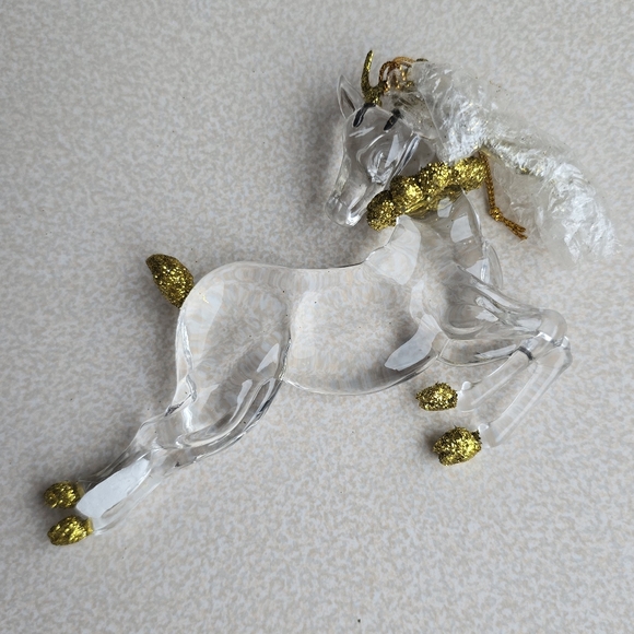 🫎 Clear Reindeer Ornament - Picture 2 of 10